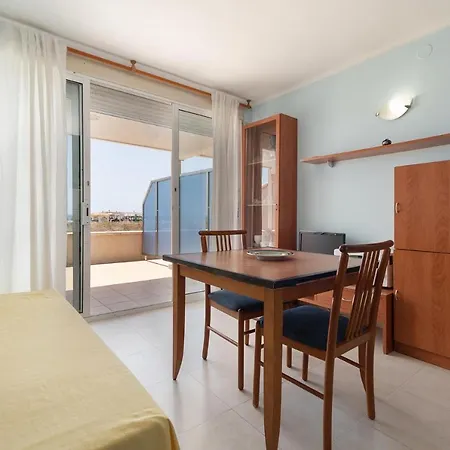 Apartamento Denis Playa 1
