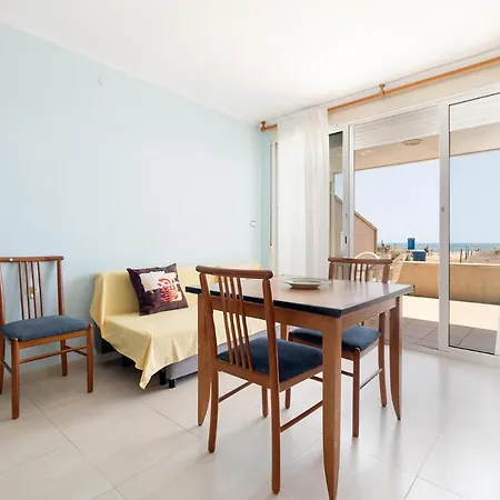 Apartamento Denis Playa 1 Apartment Castelldefels